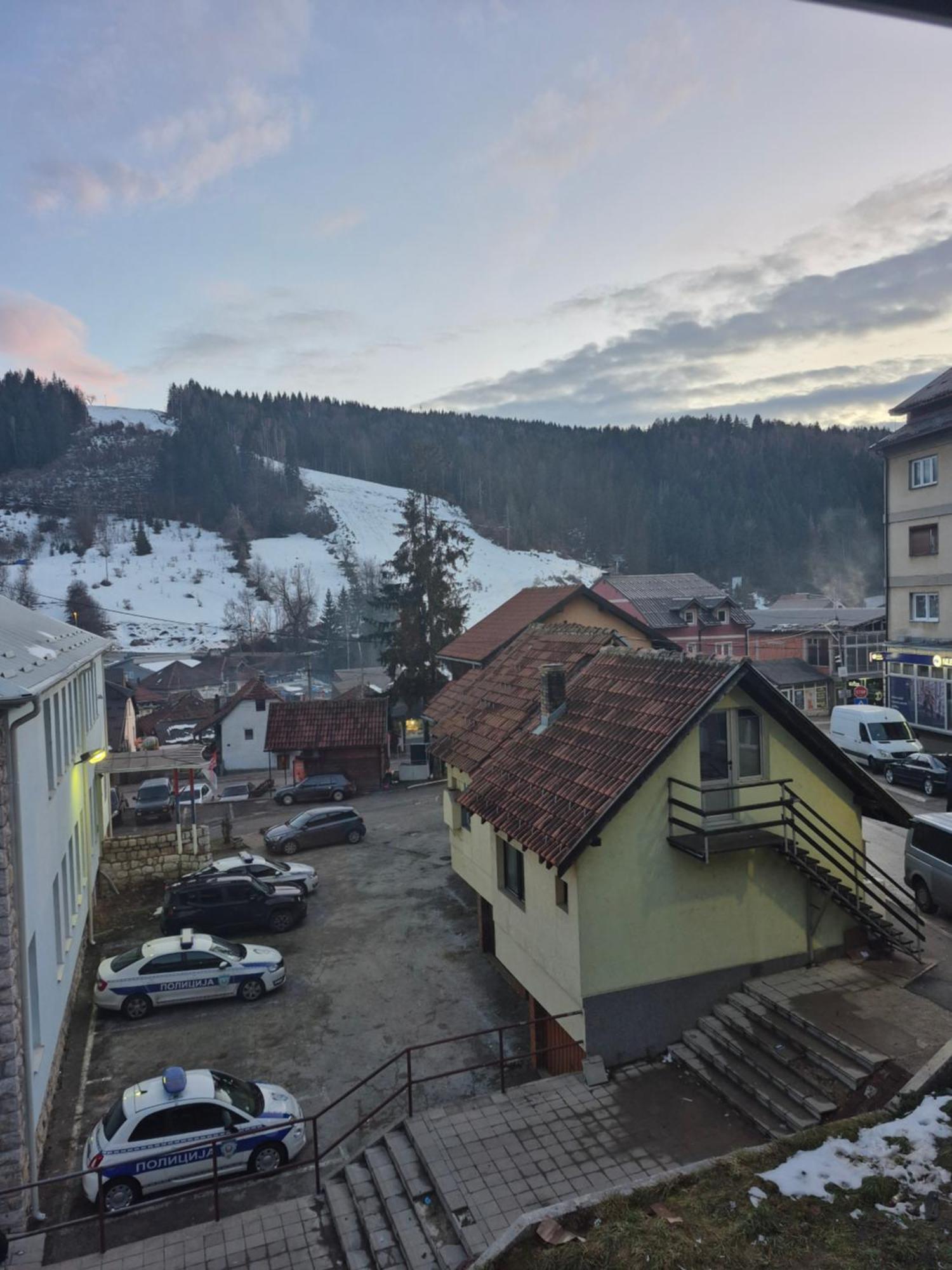 Caffe Pizzeria I Apartmani Bona Fides Nm Нова-Варош Экстерьер фото