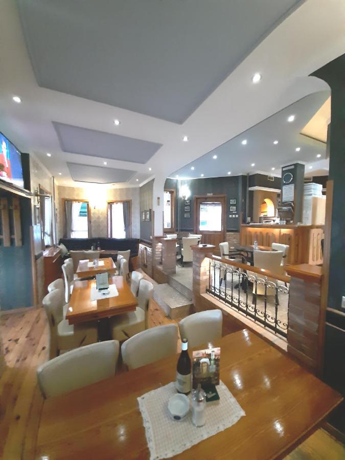 Caffe Pizzeria I Apartmani Bona Fides Nm Нова-Варош Экстерьер фото